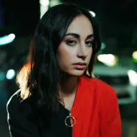 Isabella Rossi - AIEnhancer