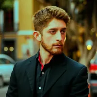 Kevin Hughes - AIEnhancer