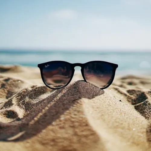 Features - Product Images for E-Commerce - AIEnhancer