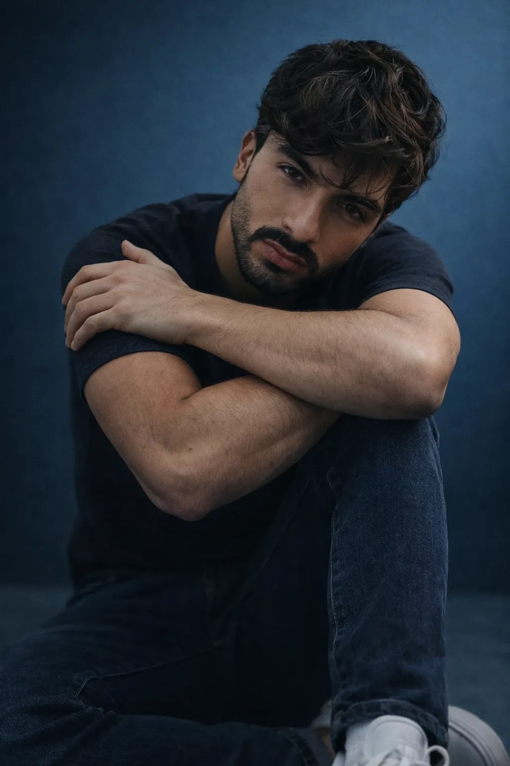 Classic Studio Guy - AIEnhancer